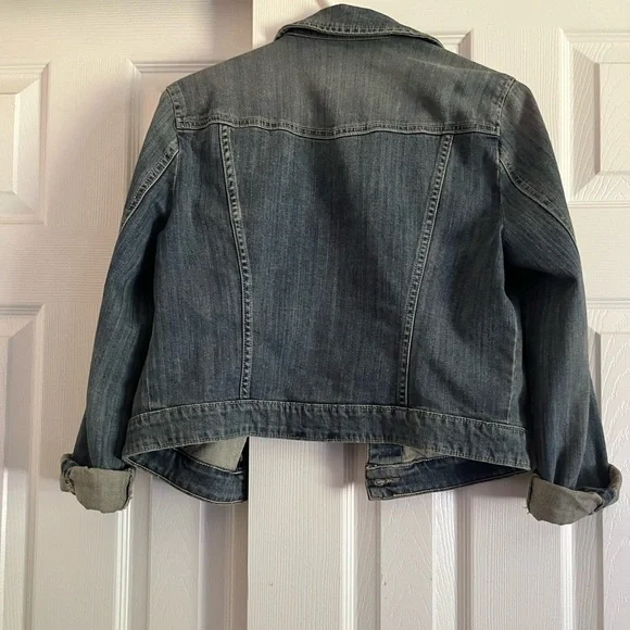 ELLE Medium Denim Jean Jacket – Classic Blue Wash - Picture 2 of 3